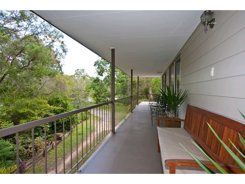 2 Loganview Road, Logan Reserve QLD 4133