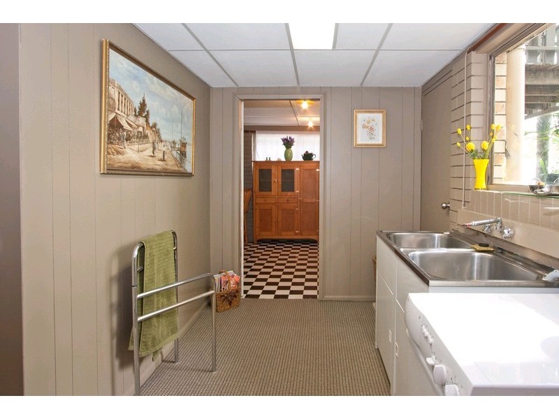 2 Loganview Road, Logan Reserve QLD 4133