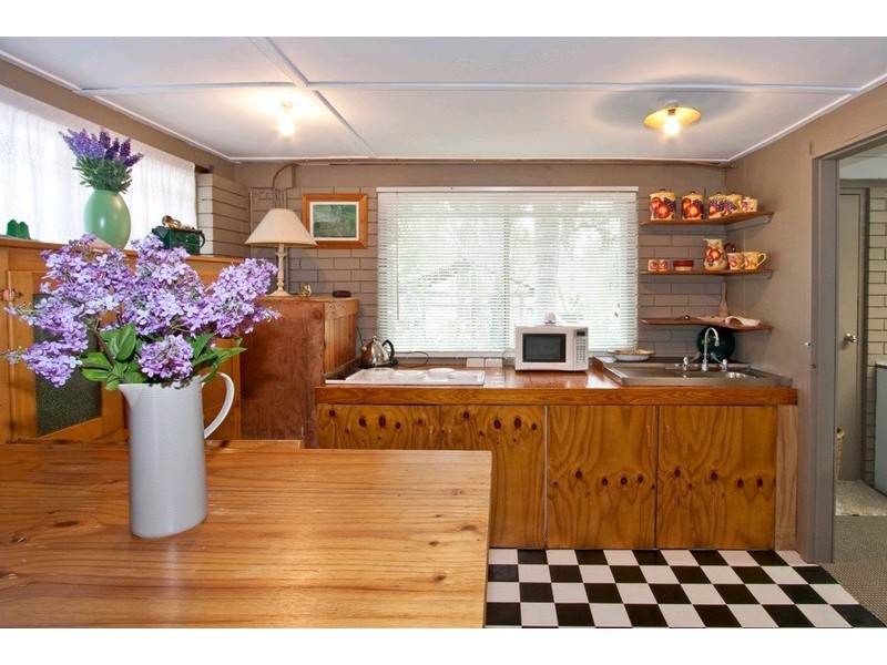 2 Loganview Road, Logan Reserve QLD 4133