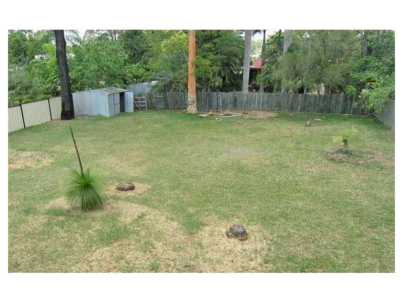 5 Coral Street, Loganlea QLD 4131