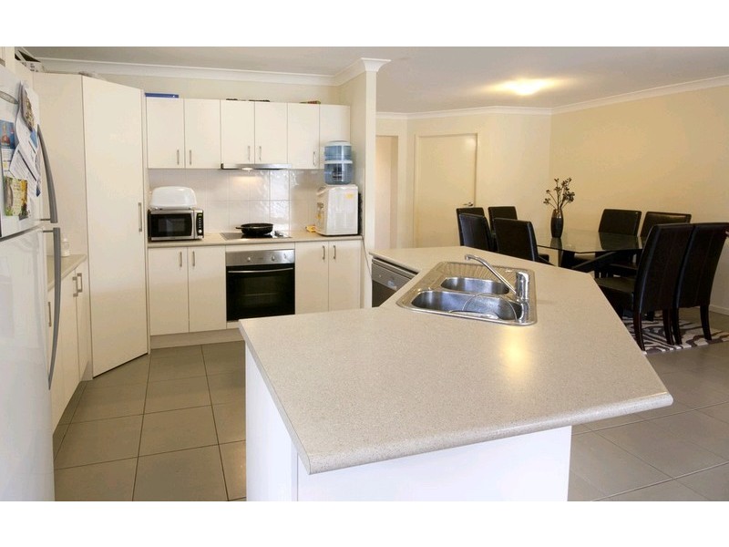 42 Griffen Place, Crestmead QLD 4132