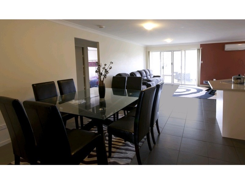 42 Griffen Place, Crestmead QLD 4132