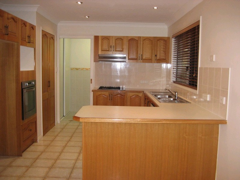 11 Meiland Place, Meadowbrook QLD 4131