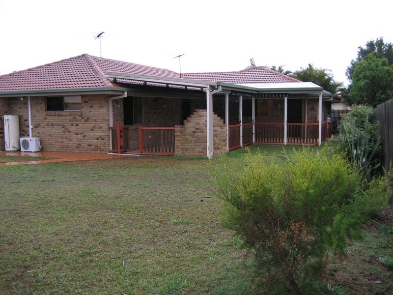 11 Meiland Place, Meadowbrook QLD 4131