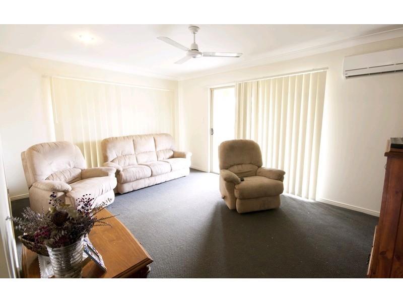 9 Tewantin Way, Waterford QLD 4133
