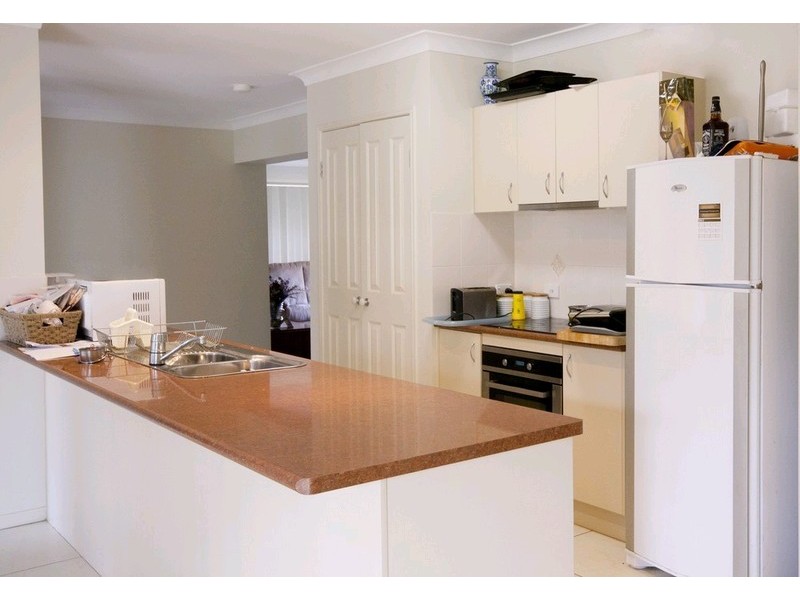 9 Tewantin Way, Waterford QLD 4133