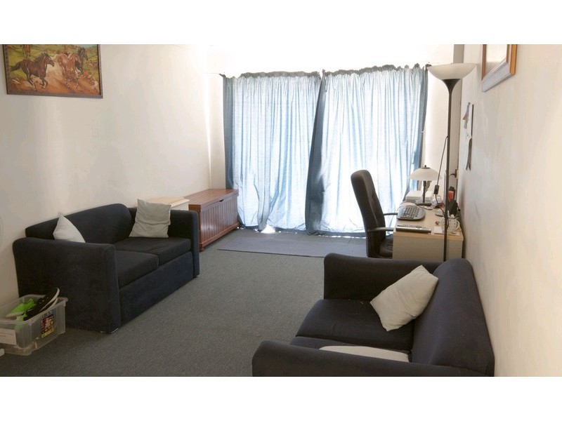 1 Lochore Court, Crestmead QLD 4132