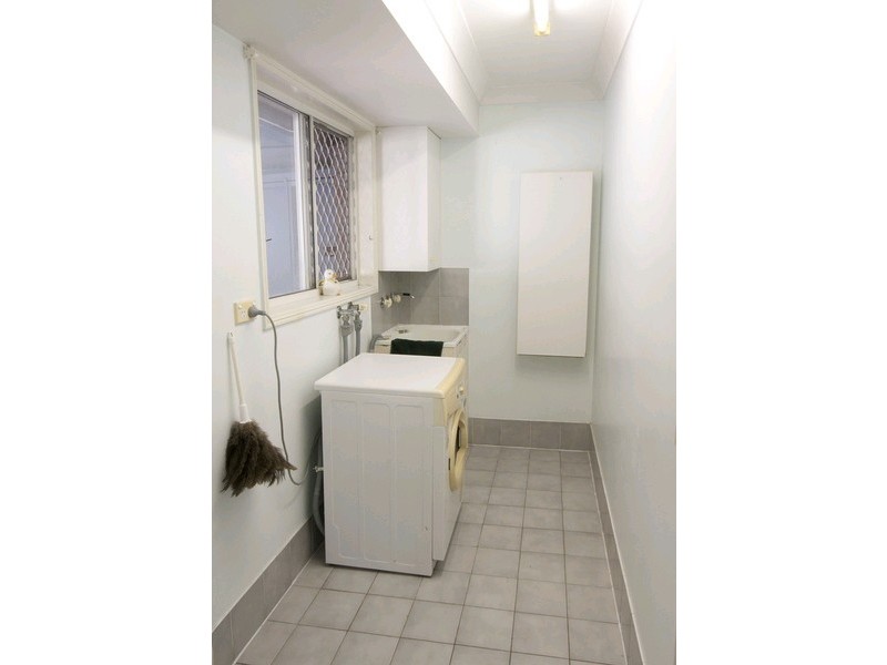 1 Lochore Court, Crestmead QLD 4132