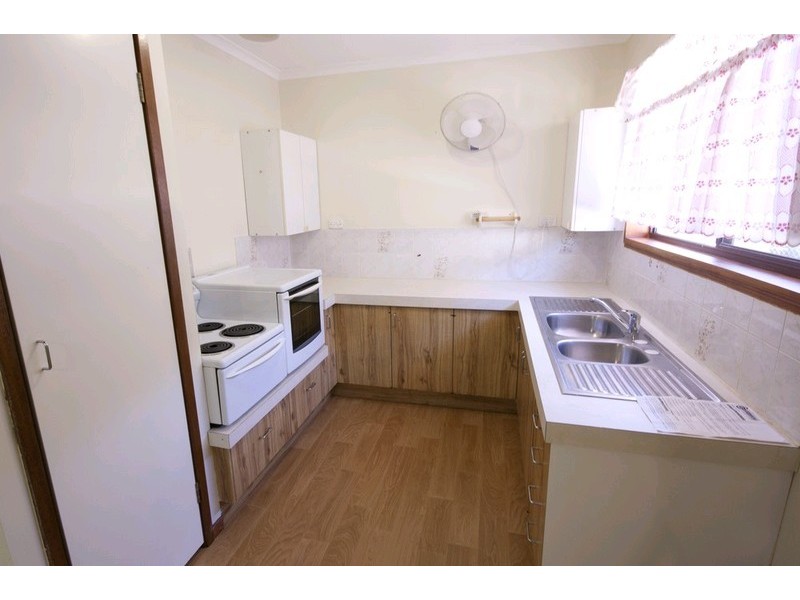 27 Dehlia Street, Marsden QLD 4132