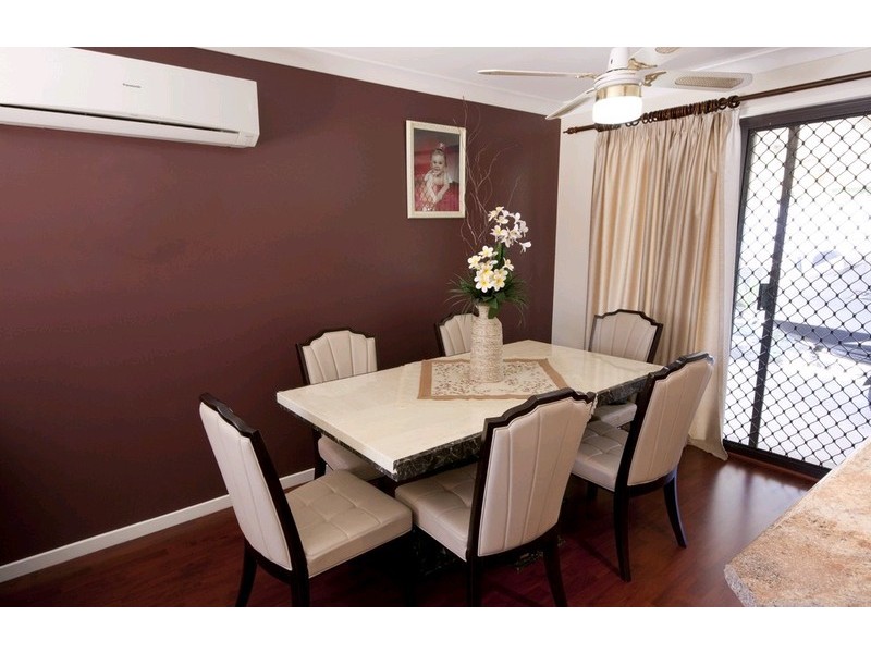 17 Limosa Court, Crestmead QLD 4132