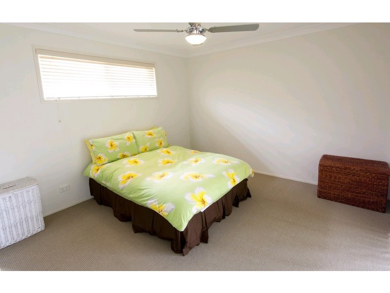 1 Lake Amaroo Court, Logan Reserve QLD 4133