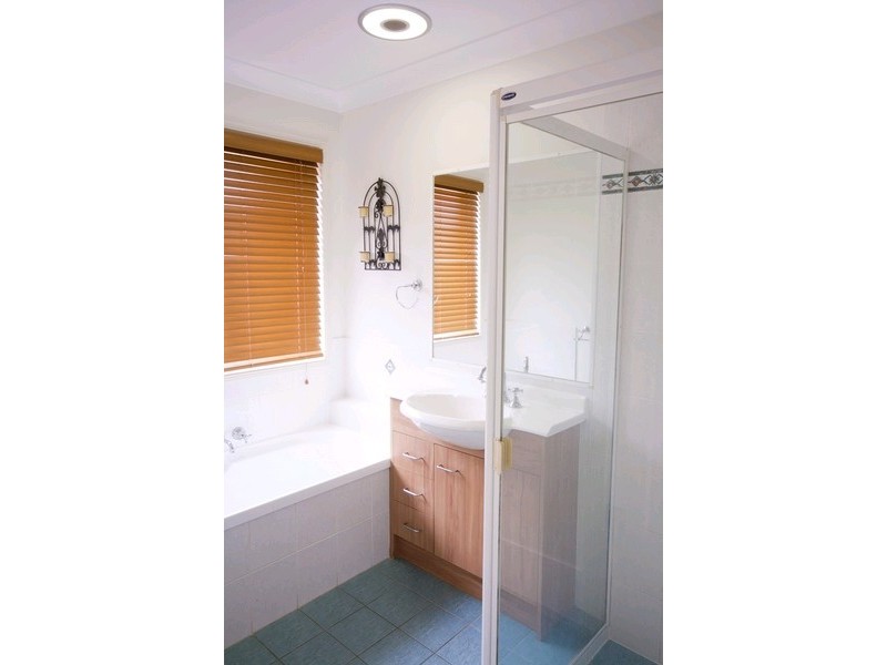 1 Lake Amaroo Court, Logan Reserve QLD 4133