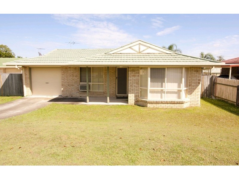 9 Debanie Court, Marsden QLD 4132