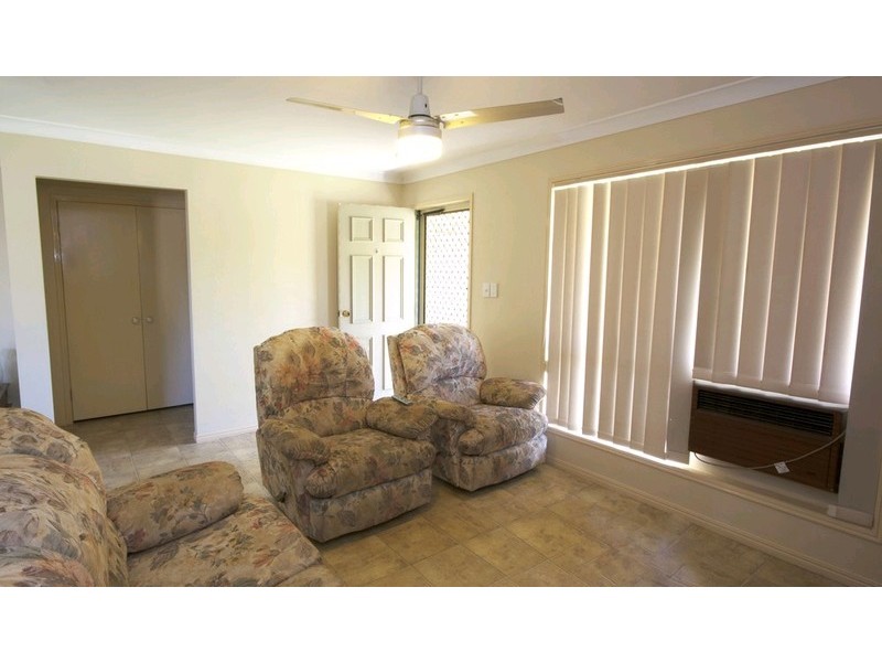 9 Debanie Court, Marsden QLD 4132