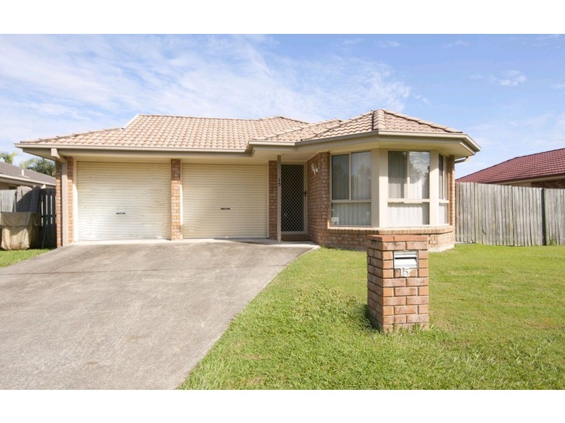 15 Billabong Drive, Crestmead QLD 4132