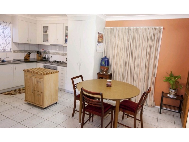 95 Waratah Drive, Crestmead QLD 4132