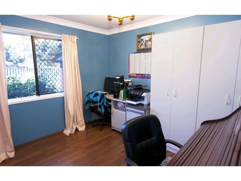 95 Waratah Drive, Crestmead QLD 4132