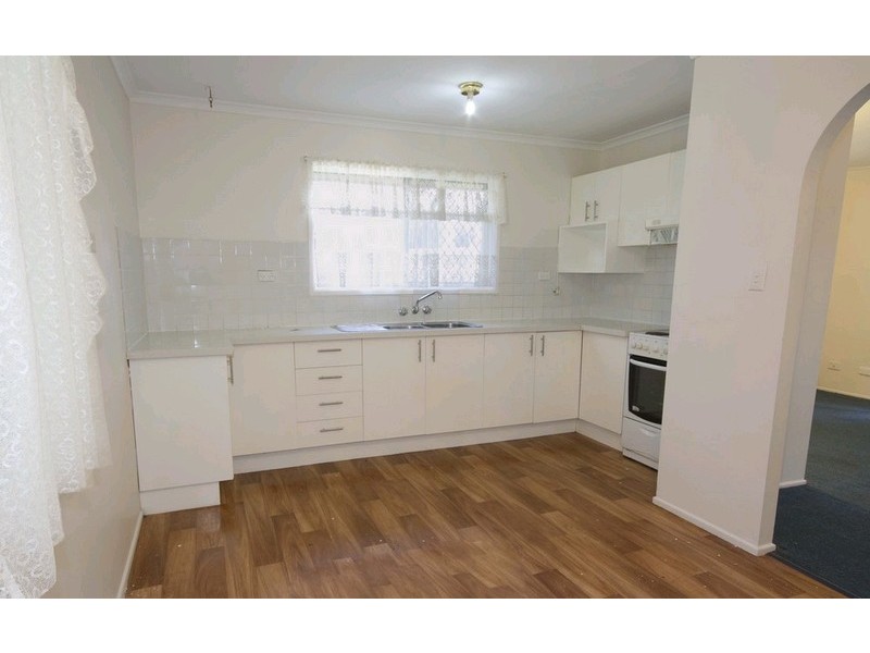 10 Carrosa Street, Marsden QLD 4132