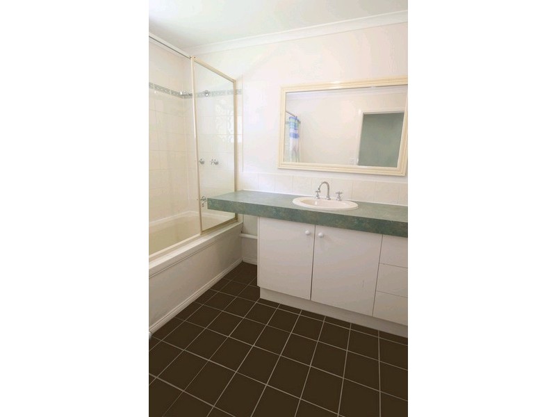 10 Carrosa Street, Marsden QLD 4132