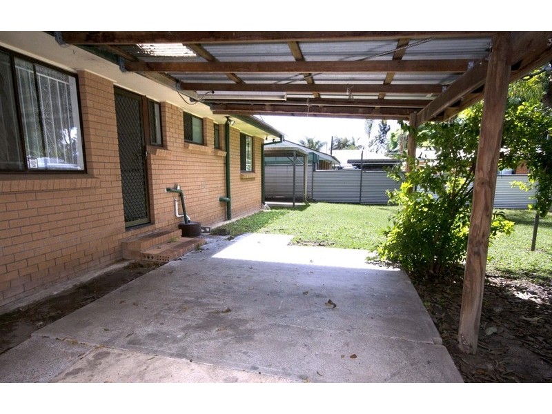 10 Carrosa Street, Marsden QLD 4132