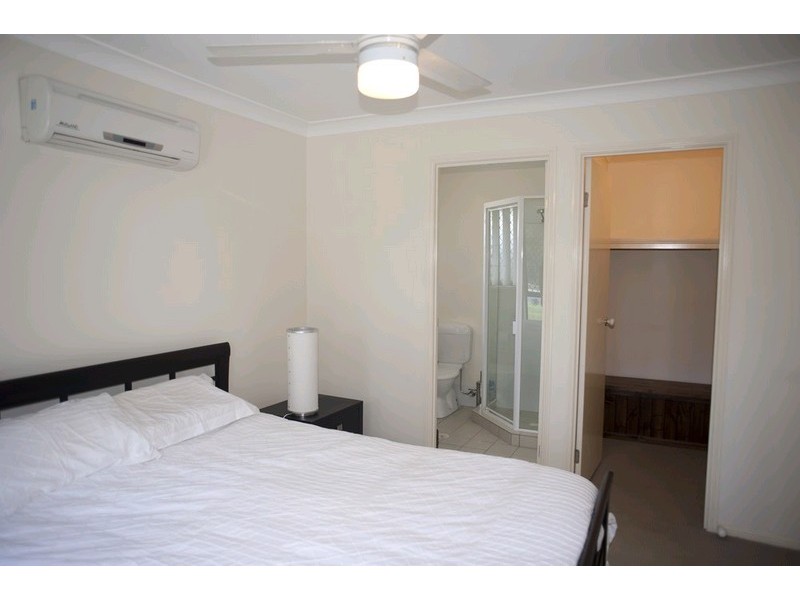 20 Moffatt Road, Waterford West QLD 4133