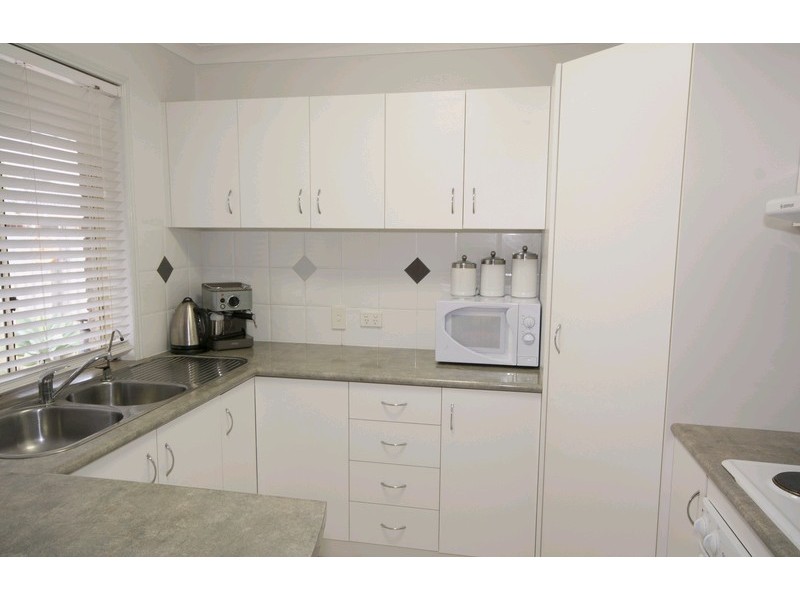 8 Chancellor Circuit, Meadowbrook QLD 4131
