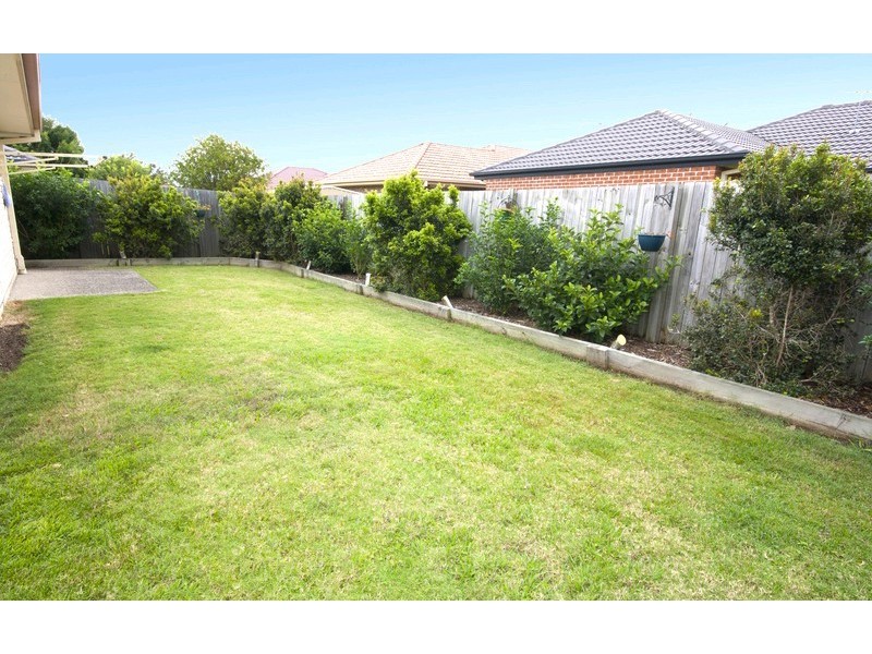 8 Chancellor Circuit, Meadowbrook QLD 4131