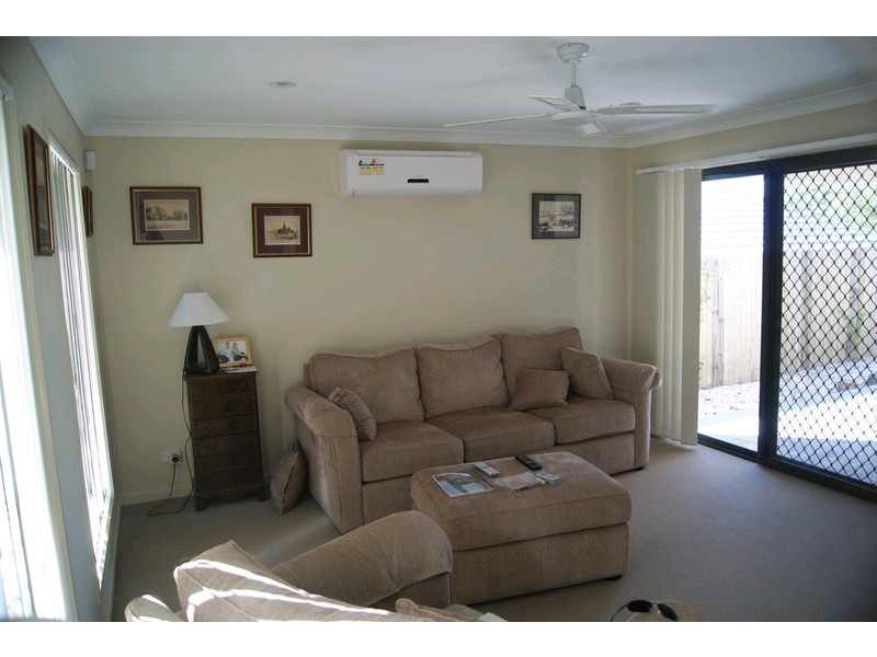 10 Brendan Thorne Place, Marsden QLD 4132