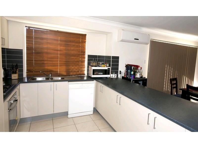 5 Lorikeet Way, Crestmead QLD 4132