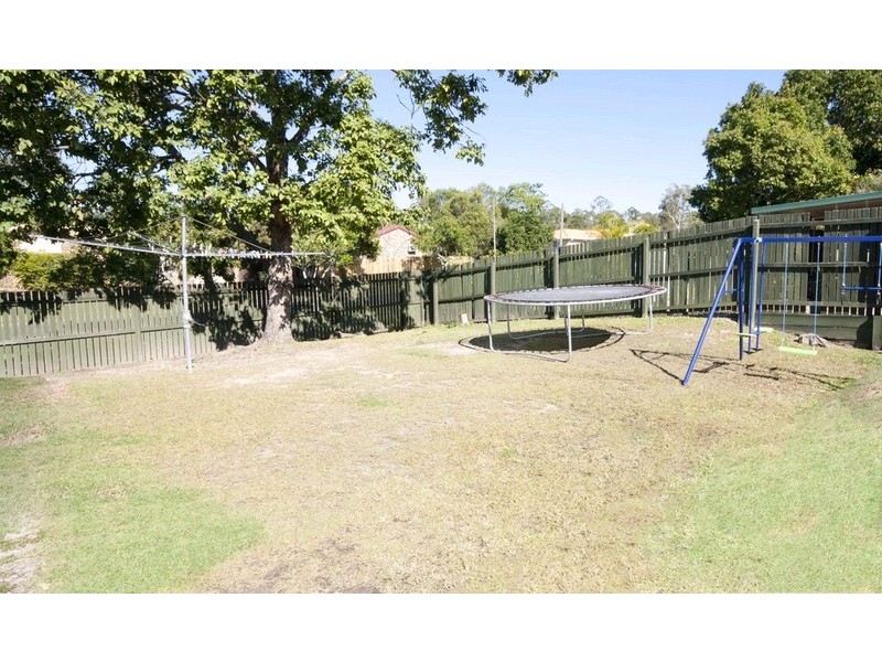 22 Calder Court, Crestmead QLD 4132