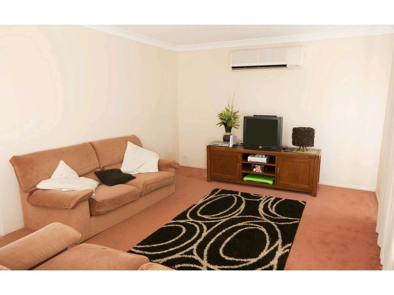 19 Rachel Drive, Crestmead QLD 4132