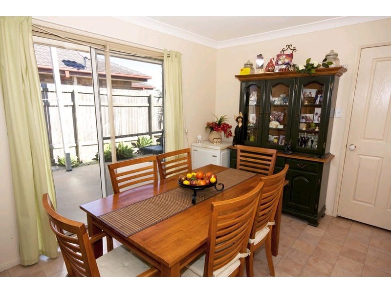 19 Rachel Drive, Crestmead QLD 4132