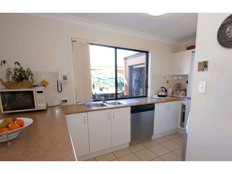 9 Allenby Drive, Meadowbrook QLD 4131