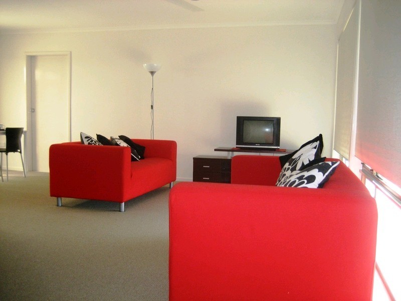 12 Hinchinbrook Court, Bethania QLD 4205