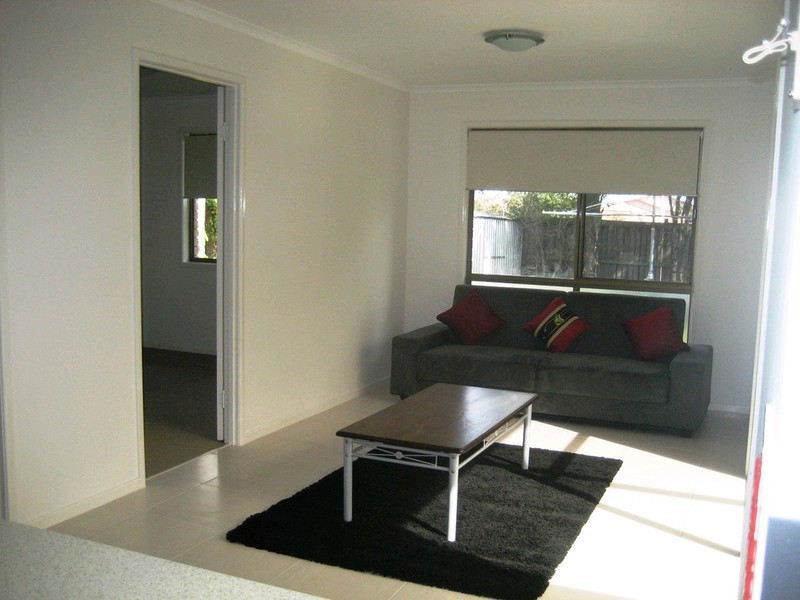 12 Hinchinbrook Court, Bethania QLD 4205