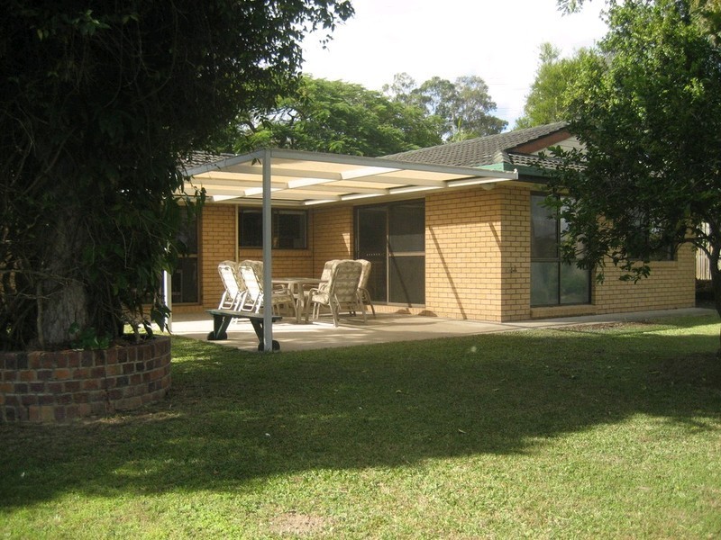 12 Hinchinbrook Court, Bethania QLD 4205