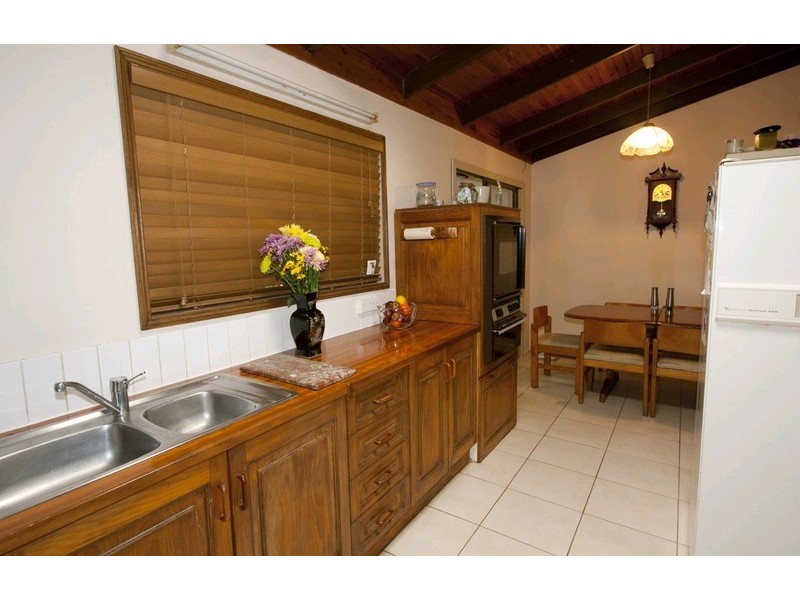 201 Loganlea Road, Loganlea QLD 4131