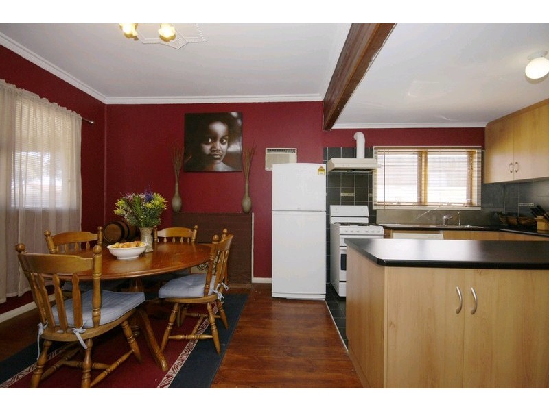 121 Wills Street, Largs Bay SA 5016