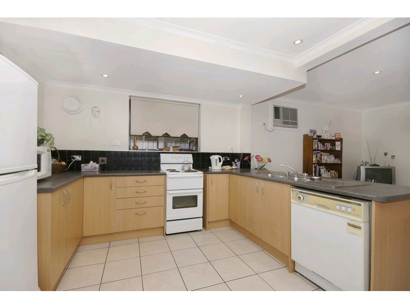 3/4 Ferguson Street, Glenelg North SA 5045