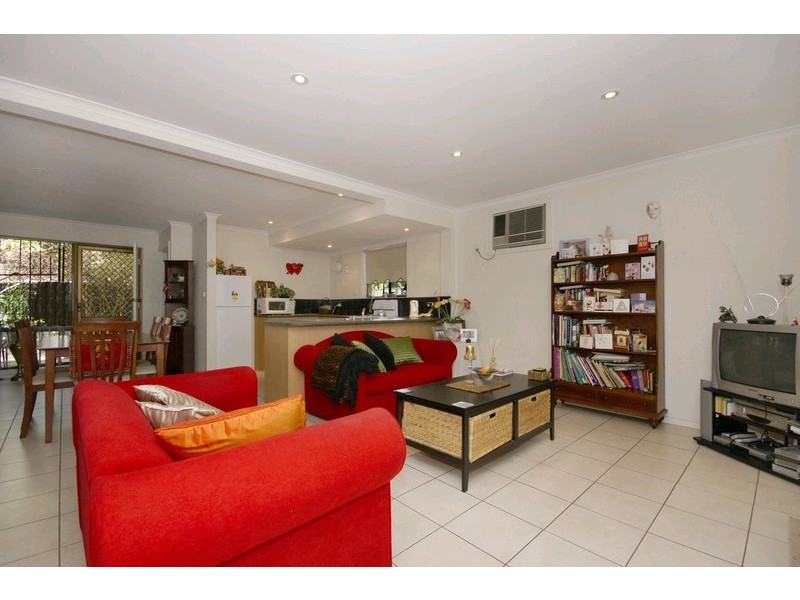 3/4 Ferguson Street, Glenelg North SA 5045