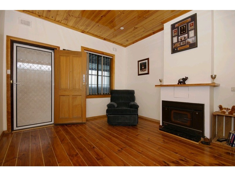 19 Cromwell Road, Kilburn SA 5084