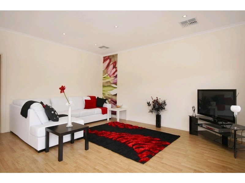 69 Dudley Street, Mansfield Park SA 5012