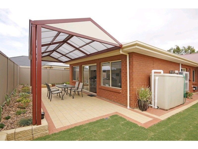 69 Dudley Street, Mansfield Park SA 5012