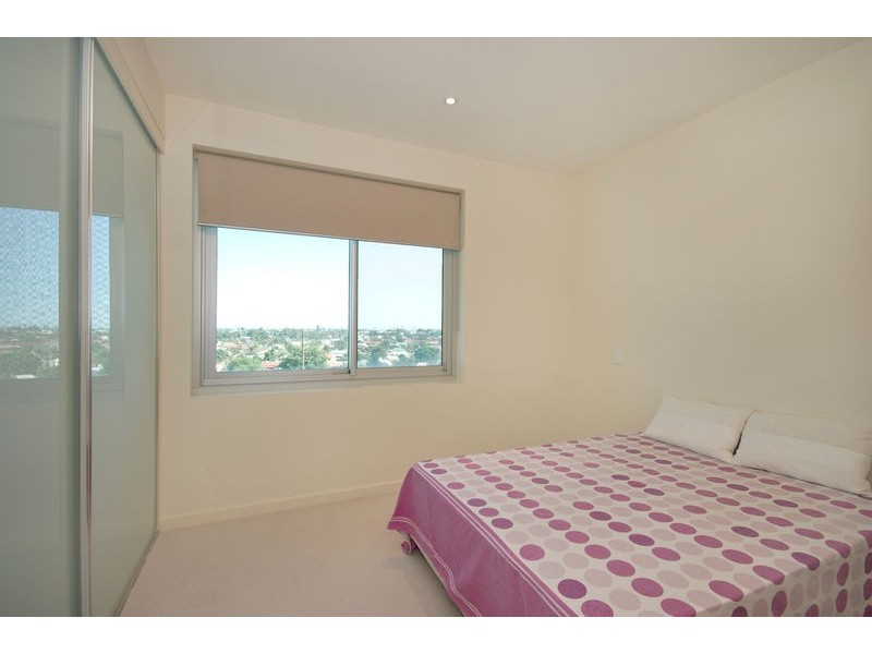 602/1-2 Tarni Court, New Port SA 5015