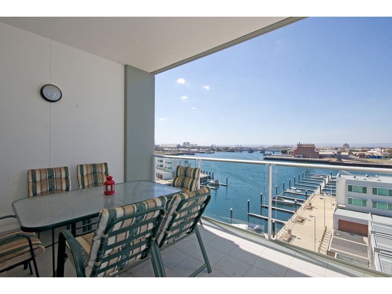 602/1-2 Tarni Court, New Port SA 5015