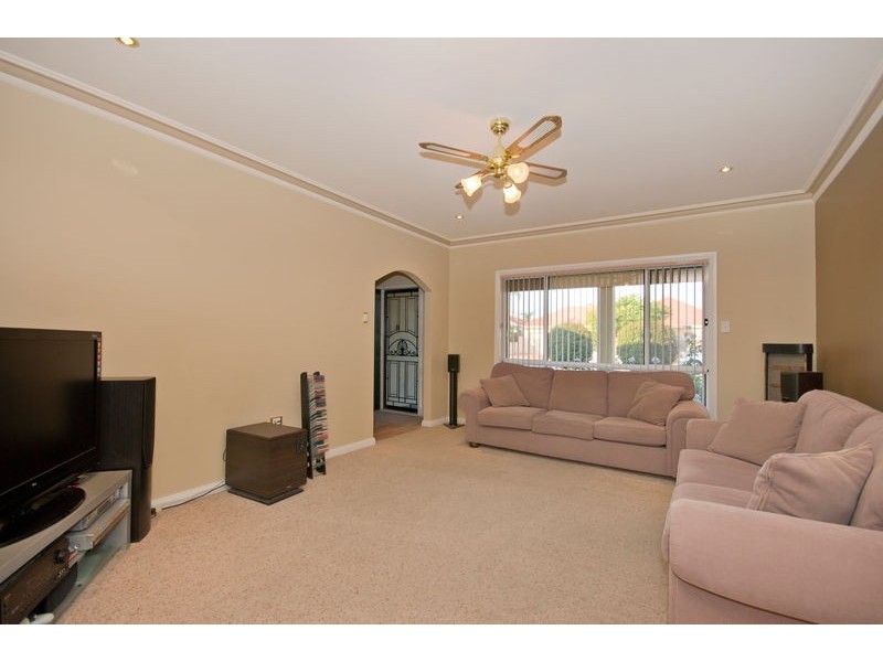 8 Douglas Street, Flinders Park SA 5025