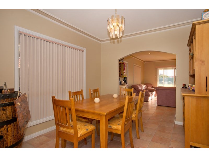 8 Douglas Street, Flinders Park SA 5025