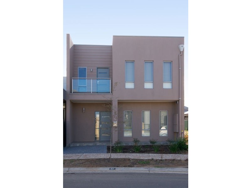 71 MacMillan Avenue, Mawson Lakes SA 5095