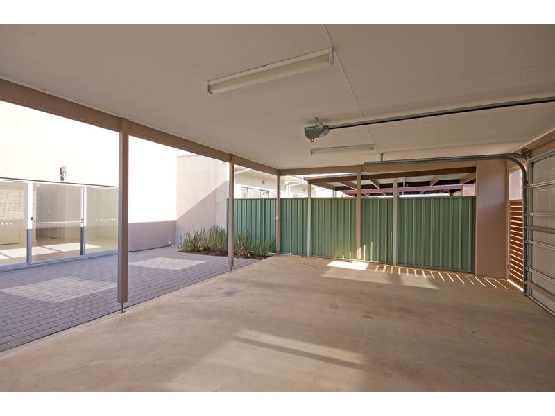 71 MacMillan Avenue, Mawson Lakes SA 5095