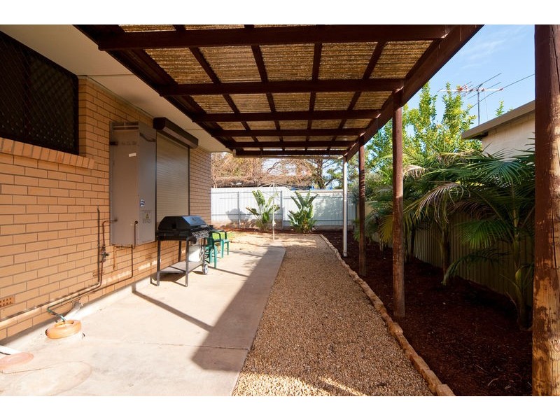 8 Weebo Street, Gilles Plains SA 5086